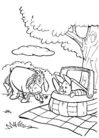 A coloring page of winnie the pooh - group